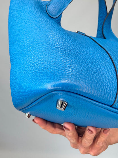 Hermes Pocotin Lock 18 PM Taurillon Clemence - Bleu Zanzibar