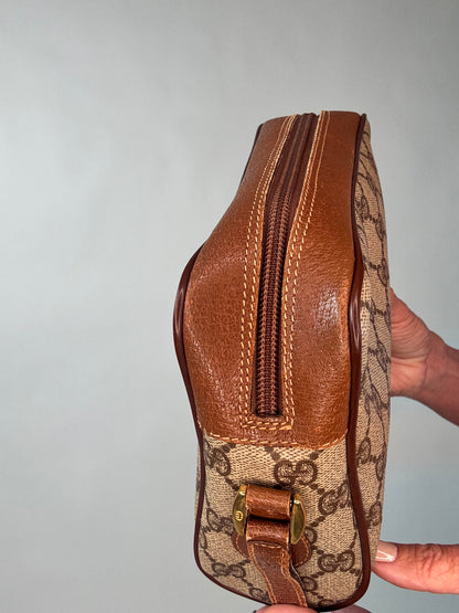 Gucci Supreme Vintage Sherri Line Bag