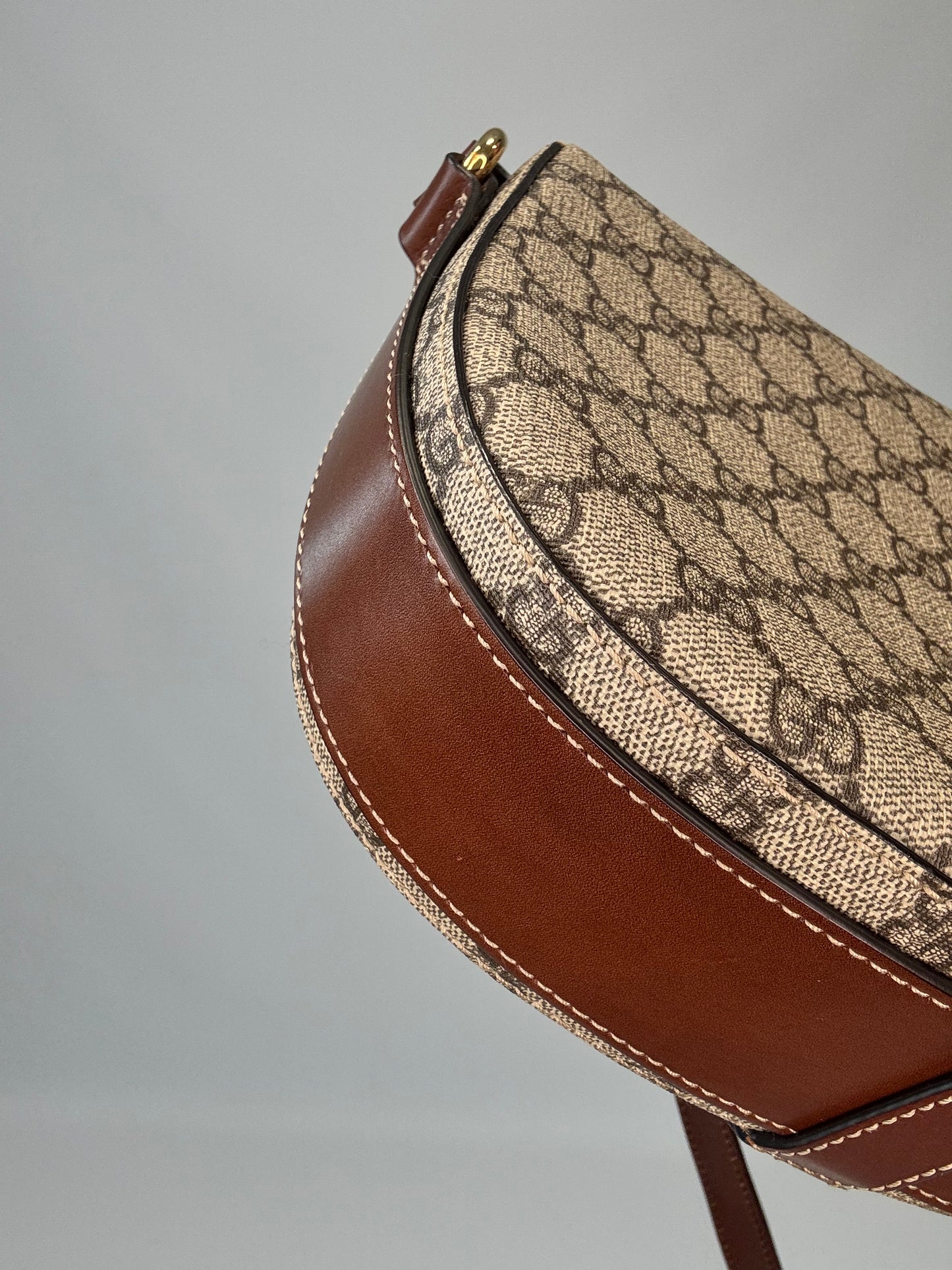 Gucci GG Supreme Saddle Bag