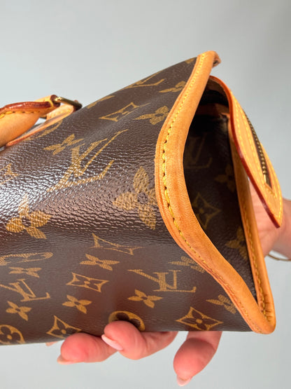 Lous Vuitton Monogram Popincourt