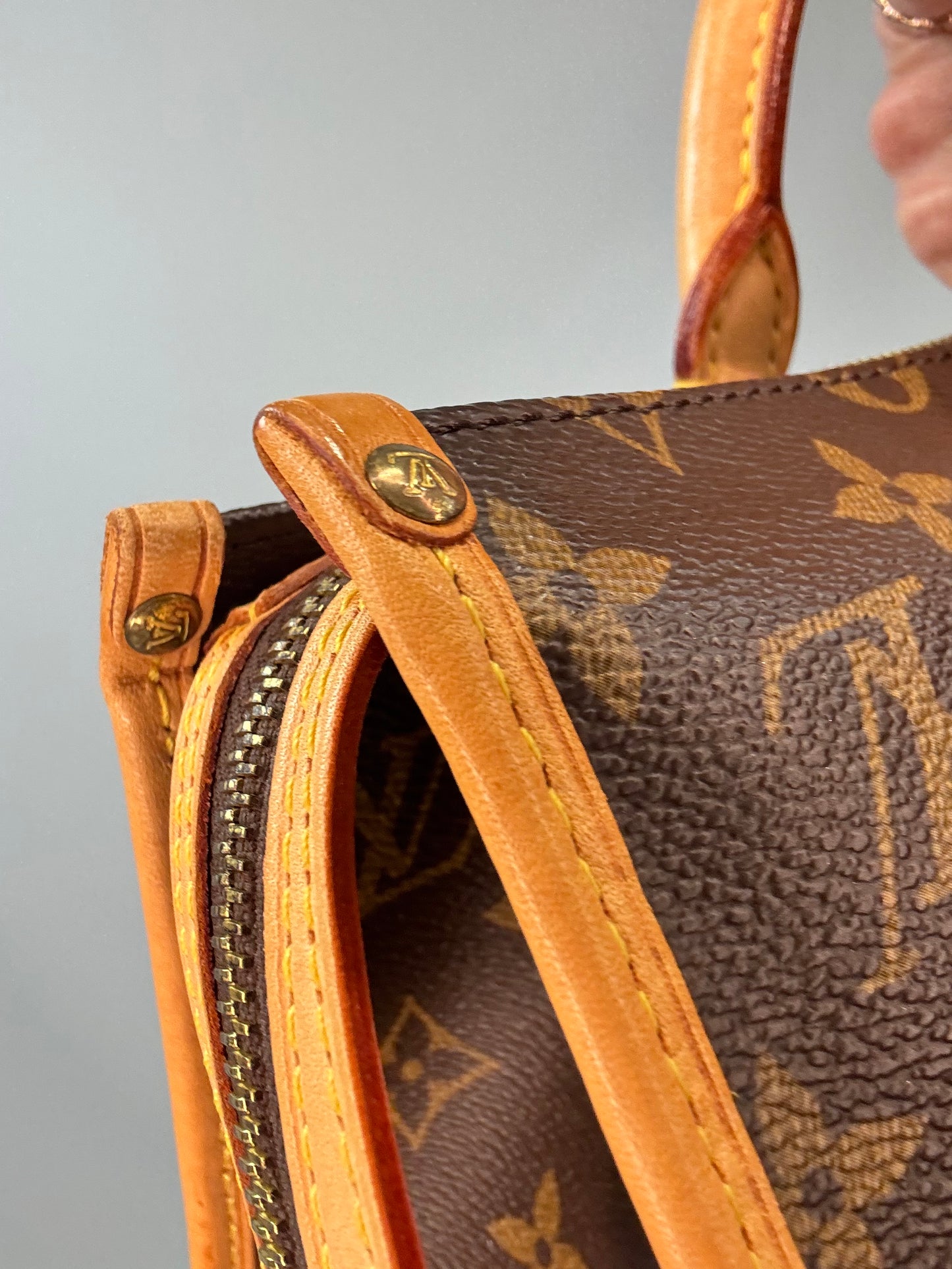 Lous Vuitton Monogram Popincourt