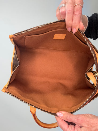 Lous Vuitton Monogram Popincourt