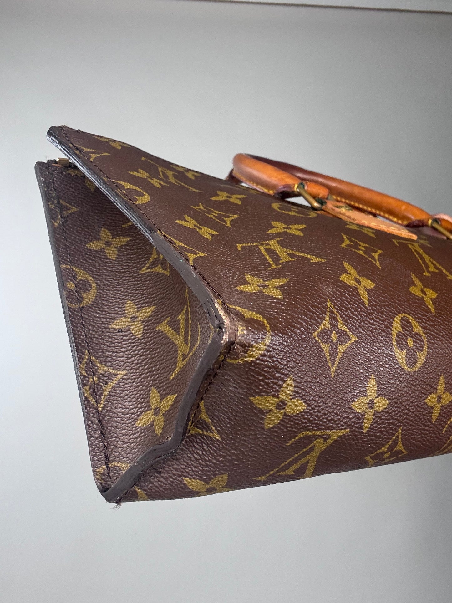 Louis Vuitton  Rare Vintage Monogram Triangle Sac