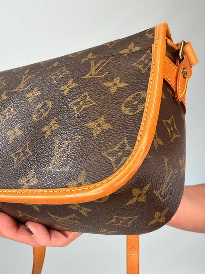 Louis Vuitton Sologne Monogram Shoulder Bag