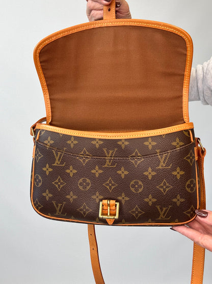 Louis Vuitton Sologne Monogram Shoulder Bag