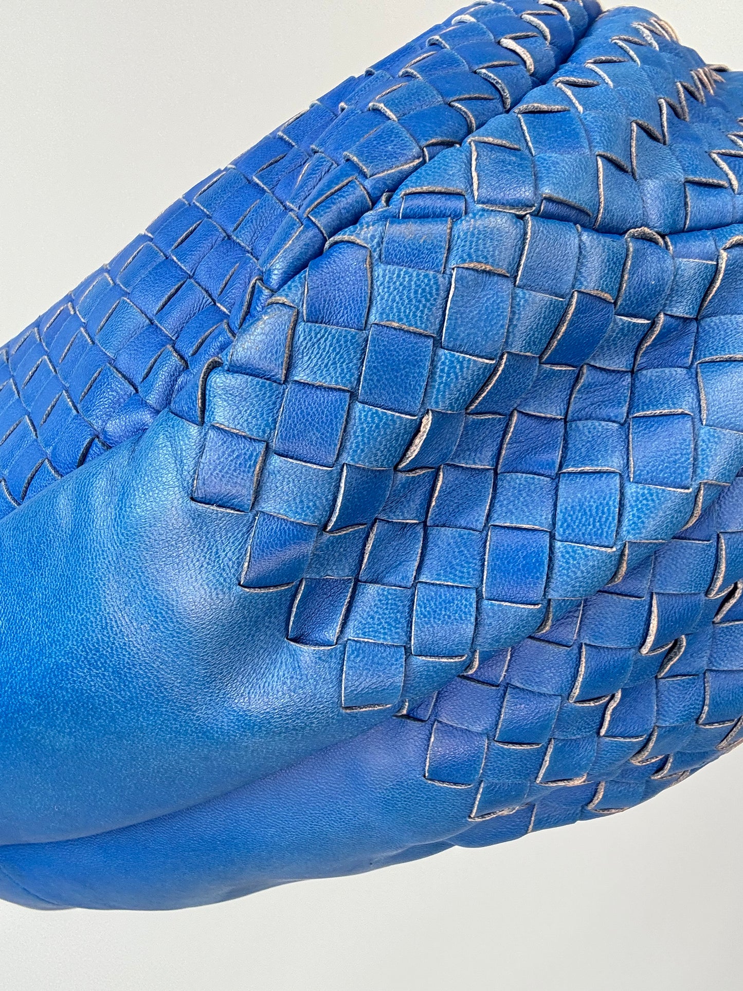 Bottega Veneta Small Campana Intrecciato Hobo — Royal Blue