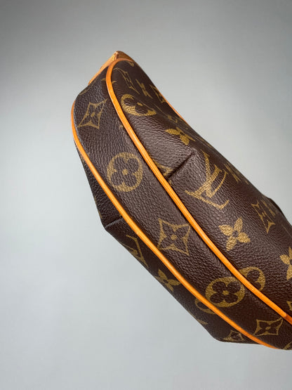 Louis Vuitton Monogram Croissant PM