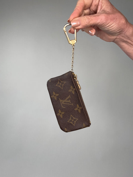 Louis Vuitton Key Pouch Cles Monogram