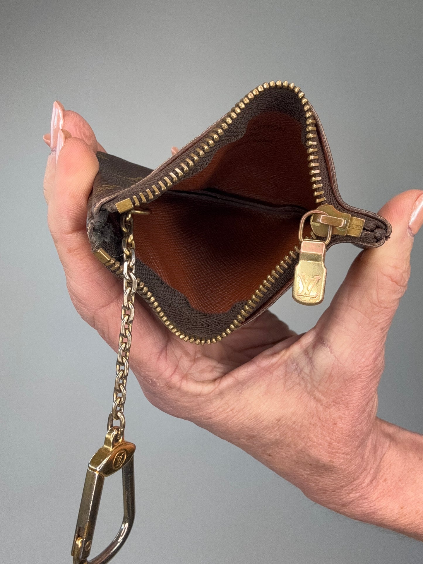 Louis Vuitton Key Pouch Cles Monogram