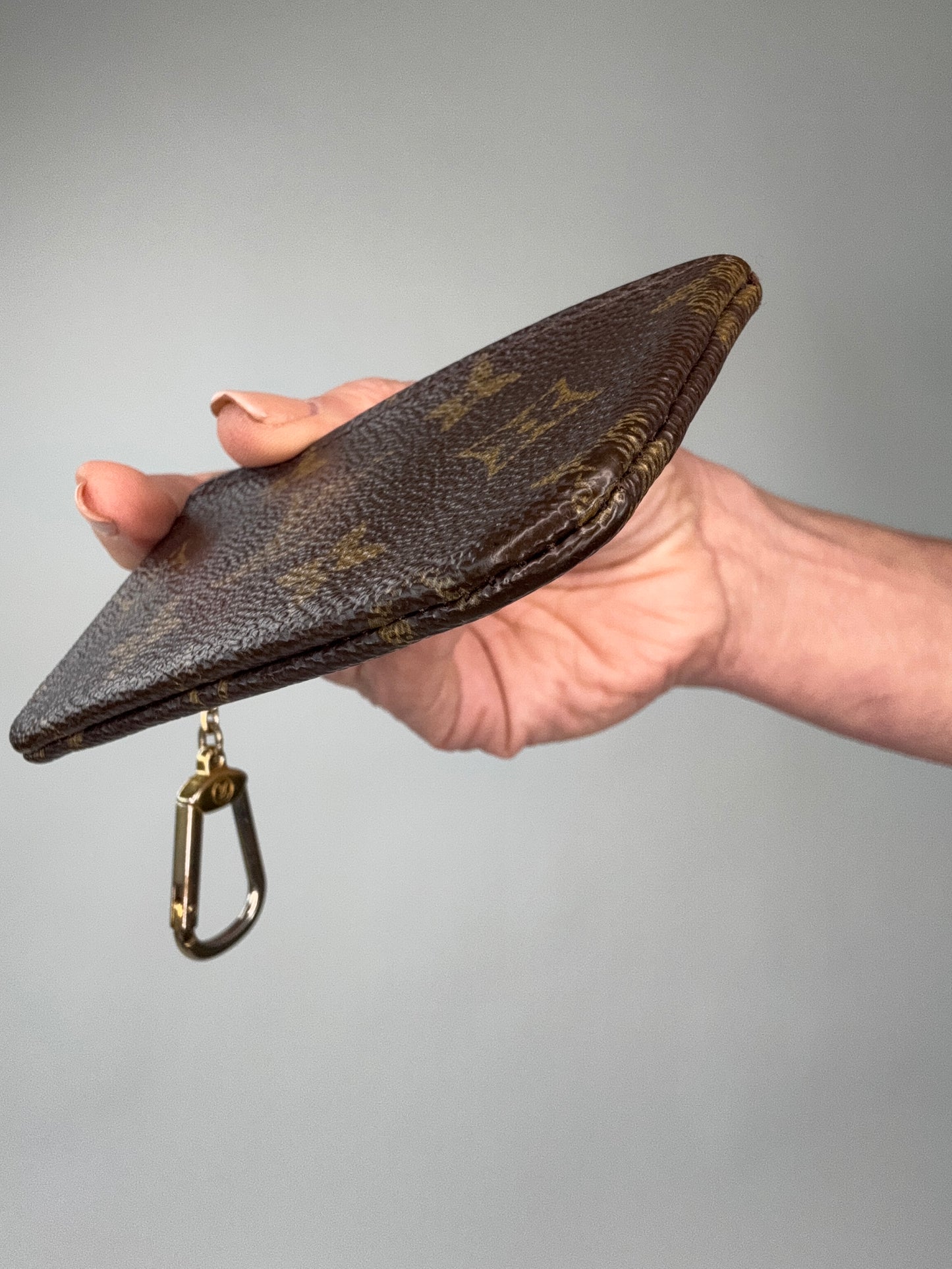Louis Vuitton Key Pouch Cles Monogram