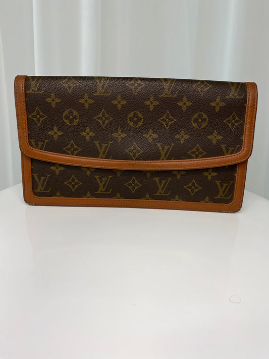 Vintage Louis Vuitton Dame Clutch