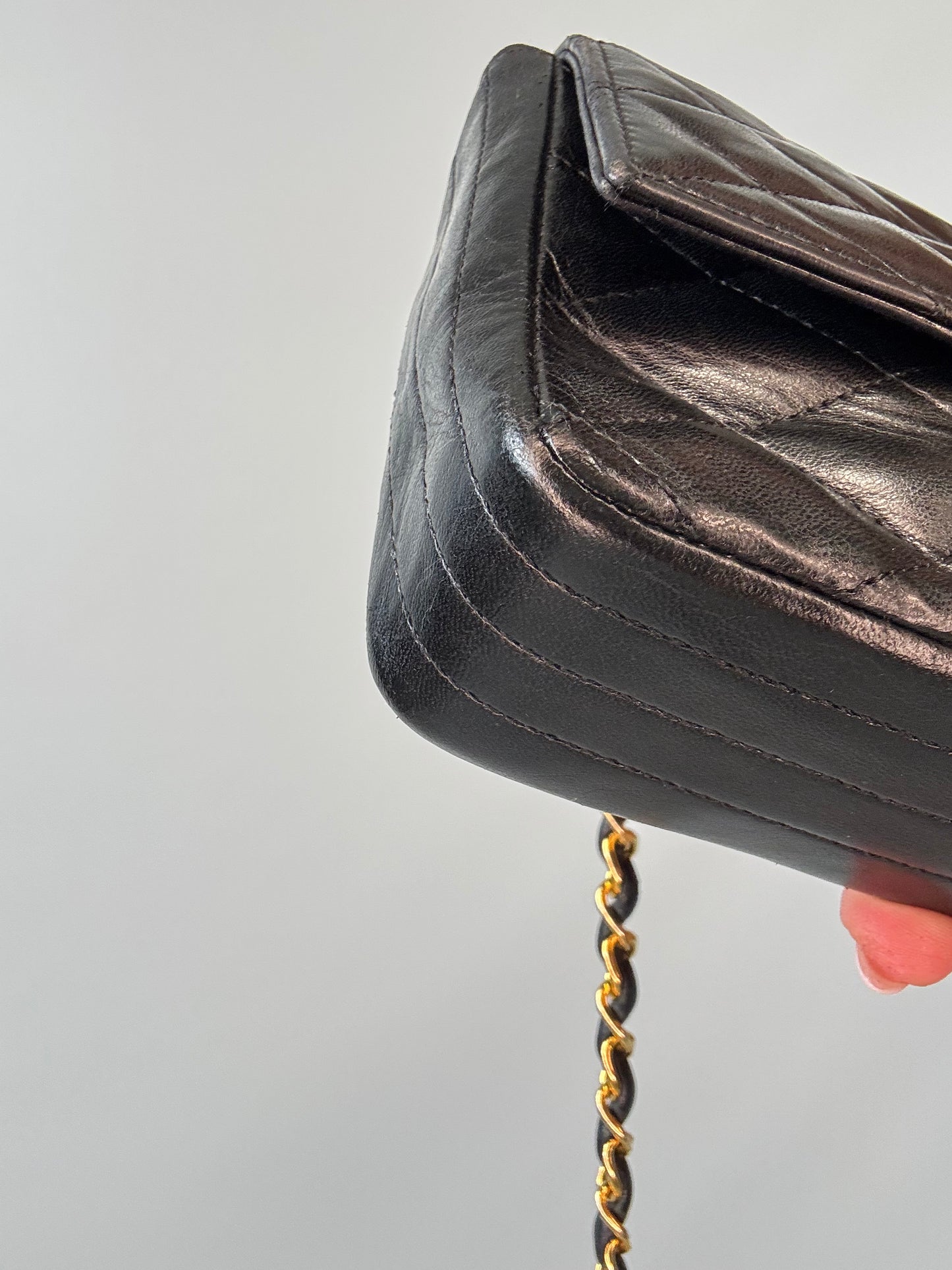 Chanel Vintage Quilted Mini East West Flap — 1986–1988