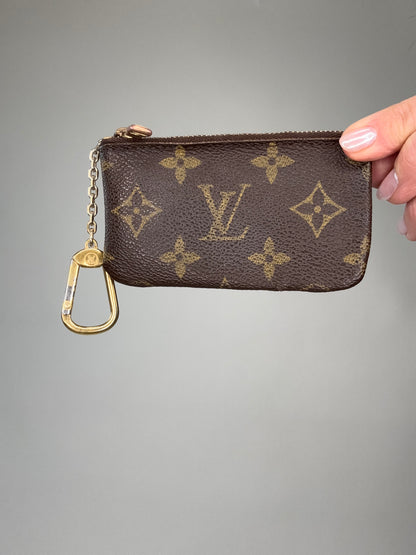 Louis Vuitton Monogram Coin key Pouch