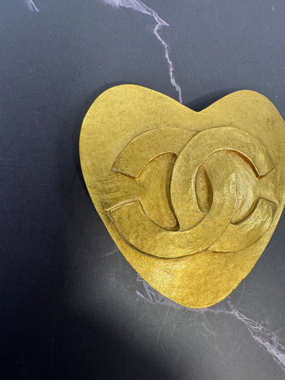 Chanel Vintage CC Heart Brooch