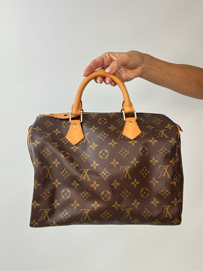 Louis Vuitton Vintage Monogram Speedy 30