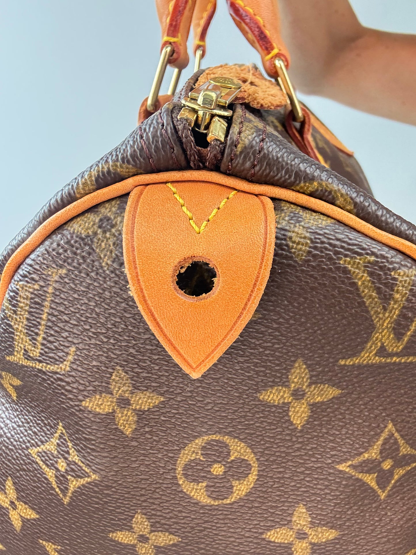 Louis Vuitton Vintage Monogram Speedy 30