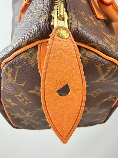 Louis Vuitton Vintage Monogram Speedy 30