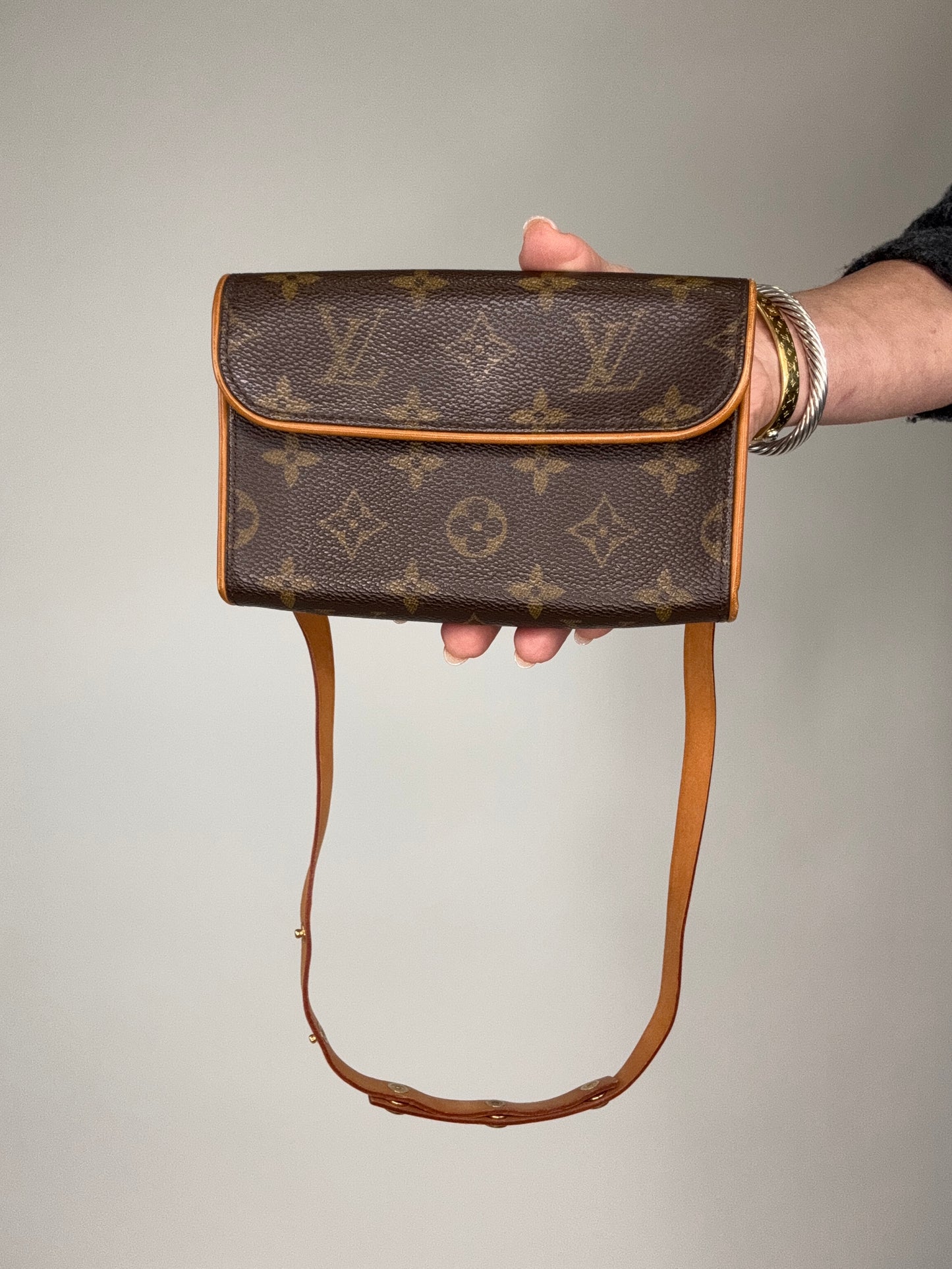 Louis Vuitton Vintage Florentine Belt Bag