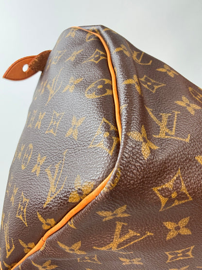 Louis Vuitton Vintage Monogram Speedy 30
