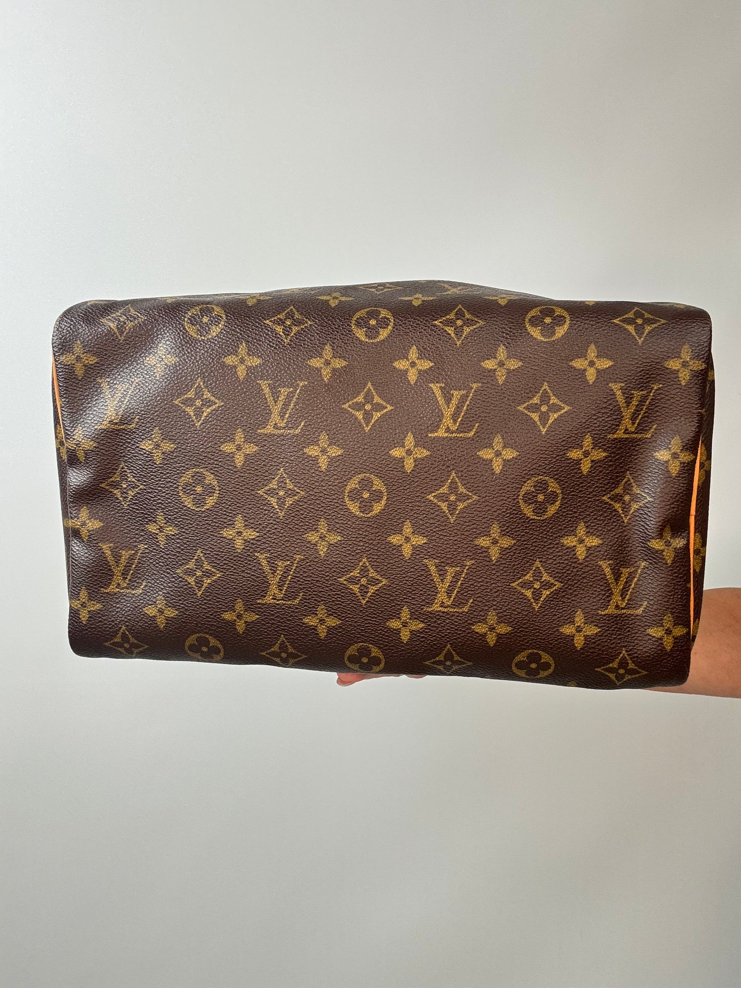 Louis Vuitton Vintage Monogram Speedy 30