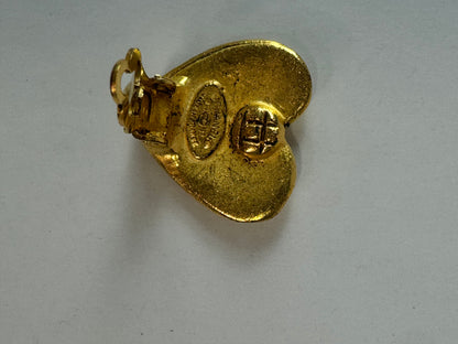 Chanel 1995 Vintage Heart Clip On Earrings