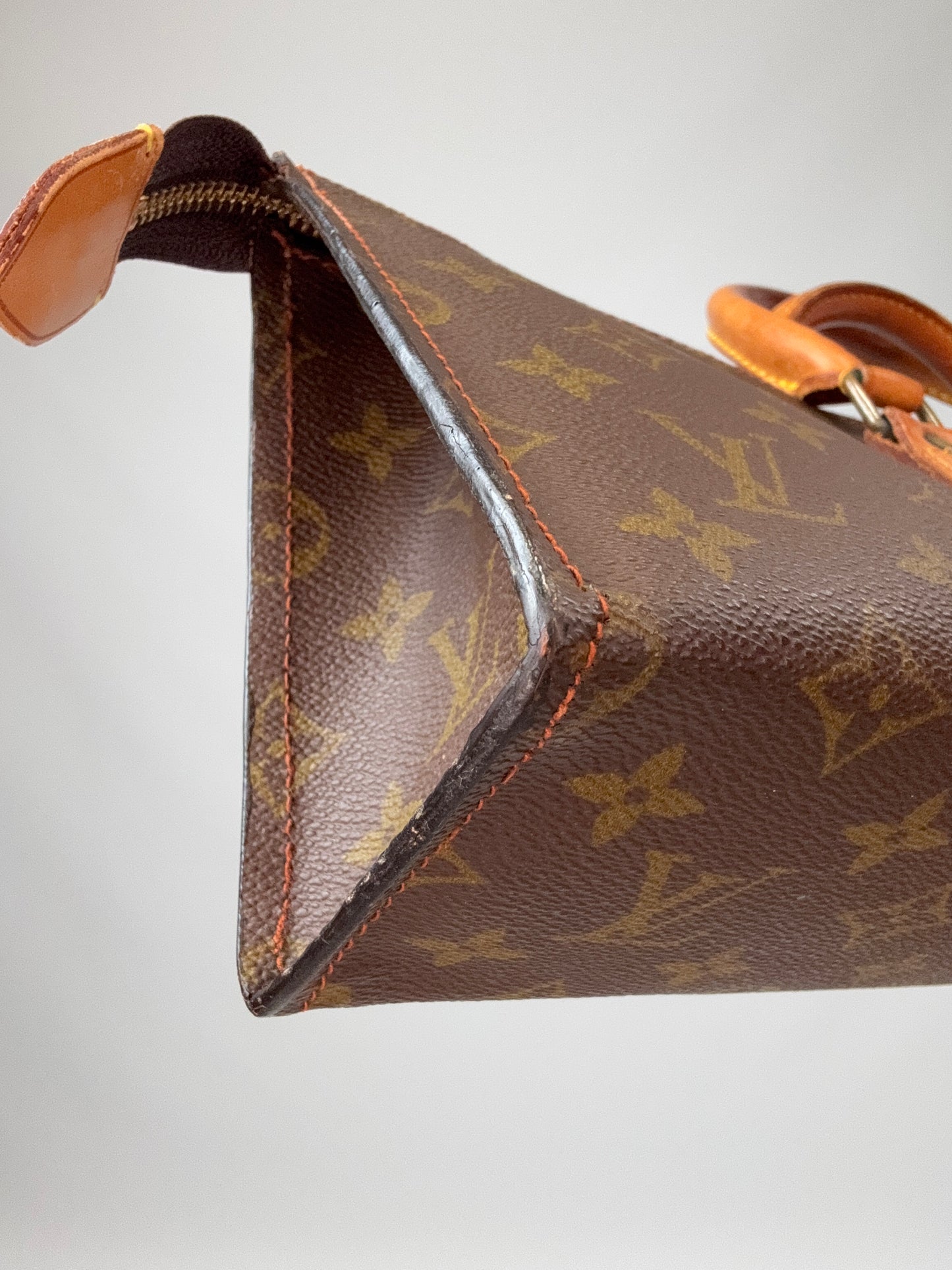 Louis Vuitton Triangle Sac Monogram- Vintage