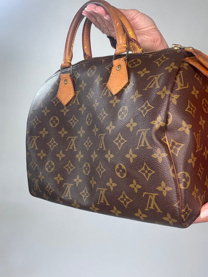 Louis Vuitton Vintage Monogram Speedy 30