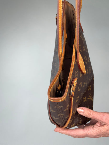 Louis Vuitton Monogram Neverfull Pm With Pouch
