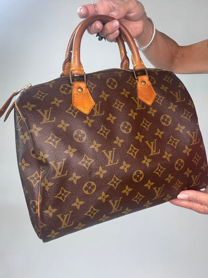 Louis Vuitton Vintage Monogram Speedy 30