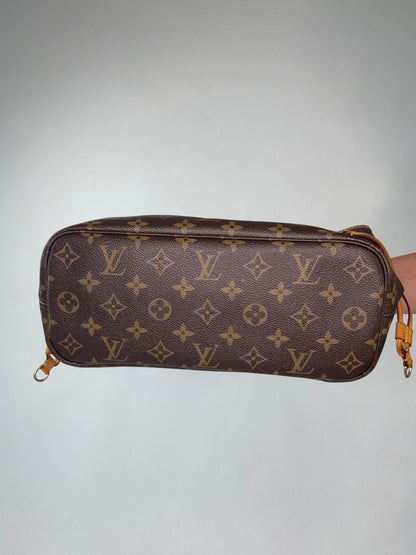 Louis Vuitton Monogram Neverfull Pm With Pouch