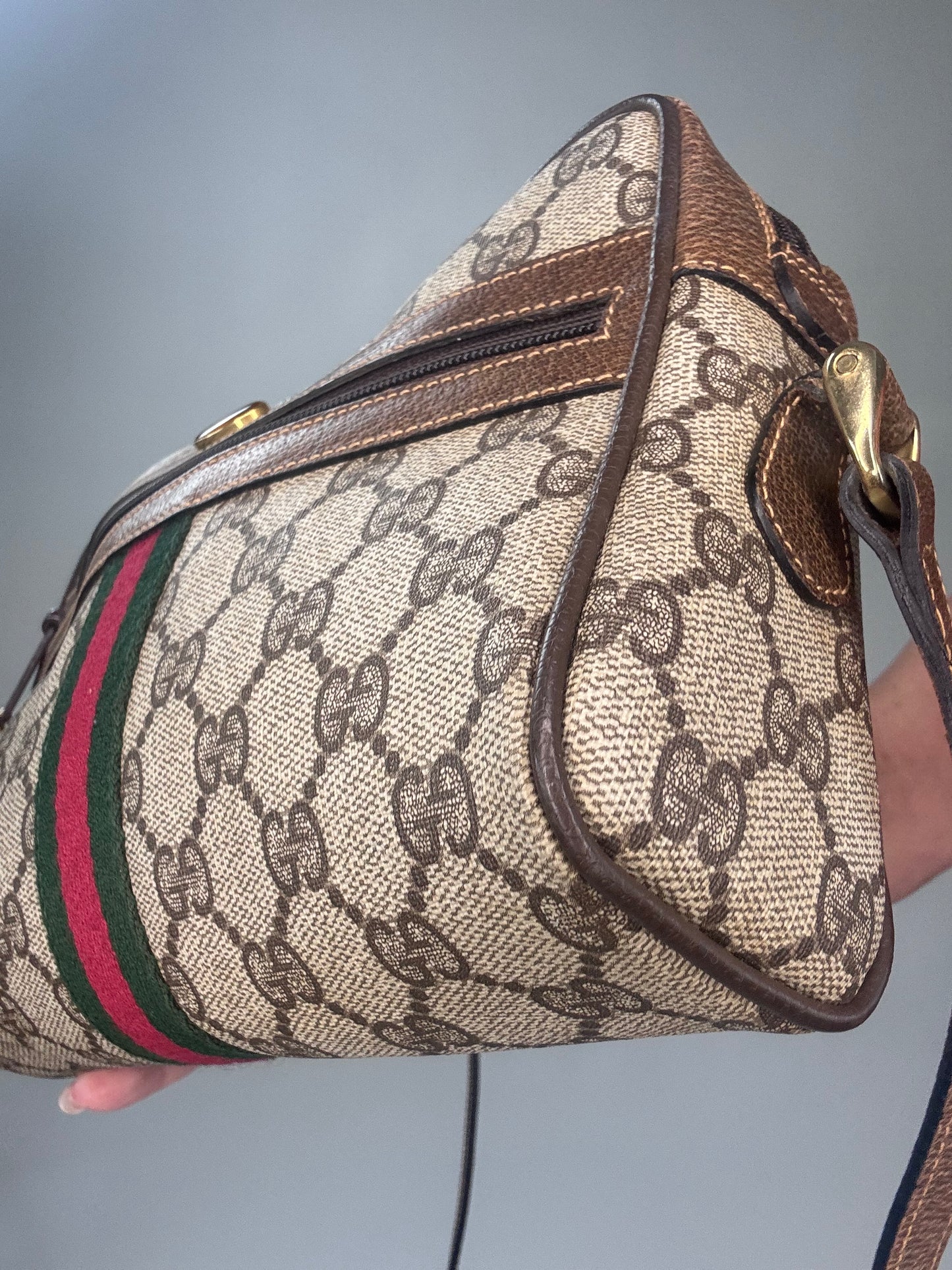 Gucci Supreme Vintage Sherry Line Crossbody