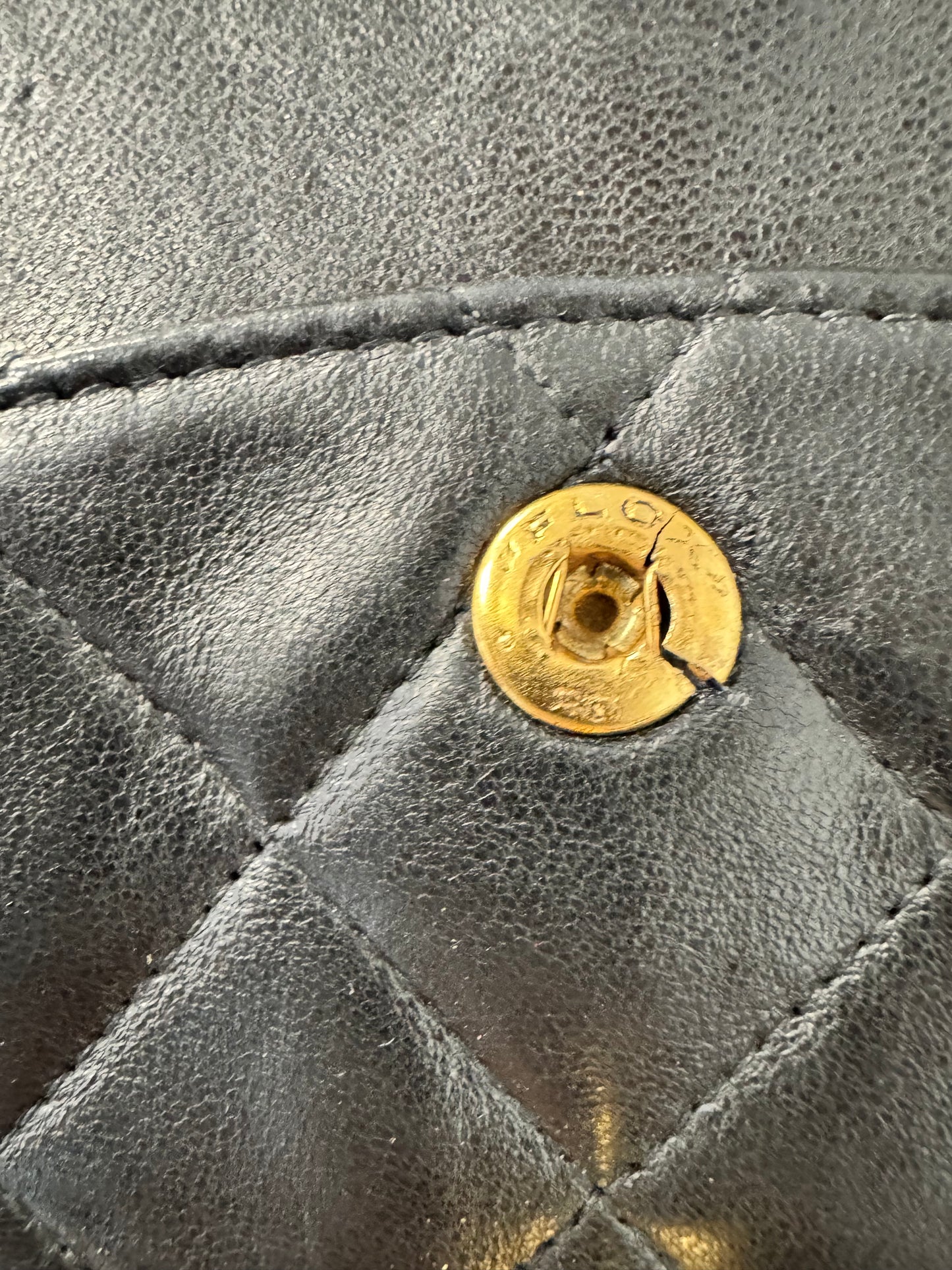 Chanel Quilted Lambskin Classic Double Flap - Vintage / Black