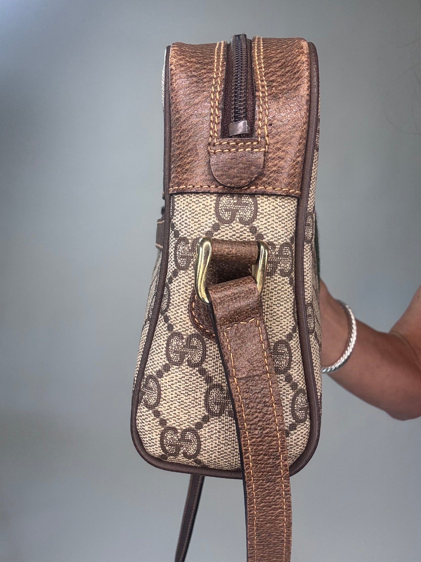Gucci Supreme Vintage Sherry Line Crossbody