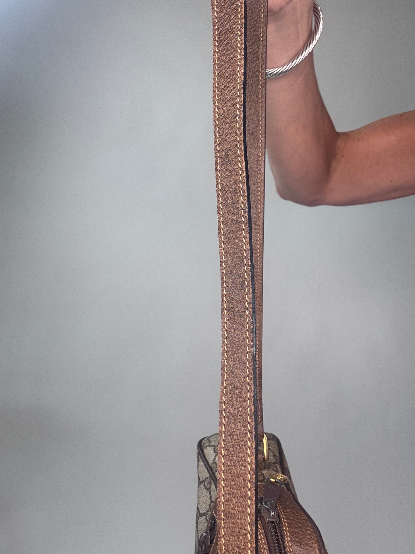 Gucci Supreme Vintage Sherry Line Crossbody