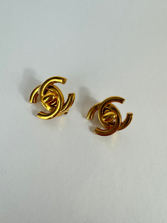 Chanel Vintage 1995 Turn Lock Clip on Earrings