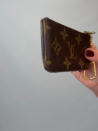 Louis Vuitton Monogram Canvas Key Pouch