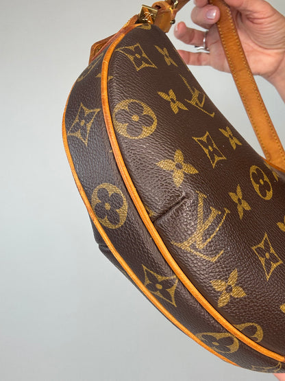 Louis Vuitton Croissant PM