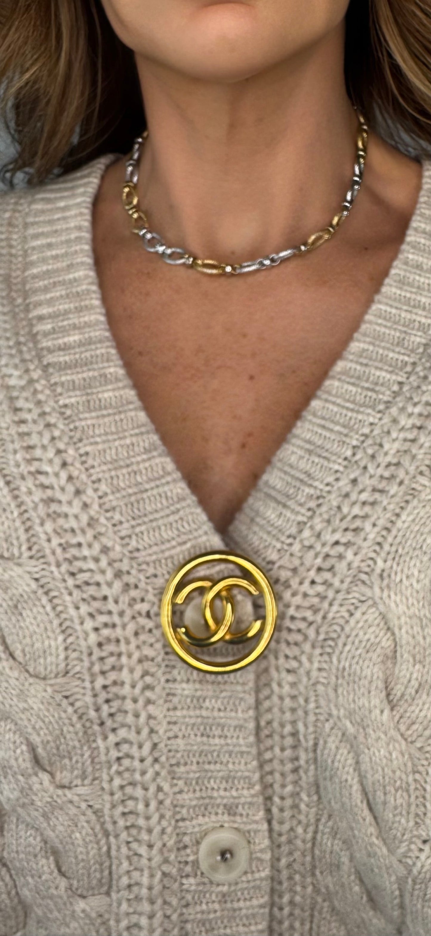 Chanel Vintage Circle CC Brooch