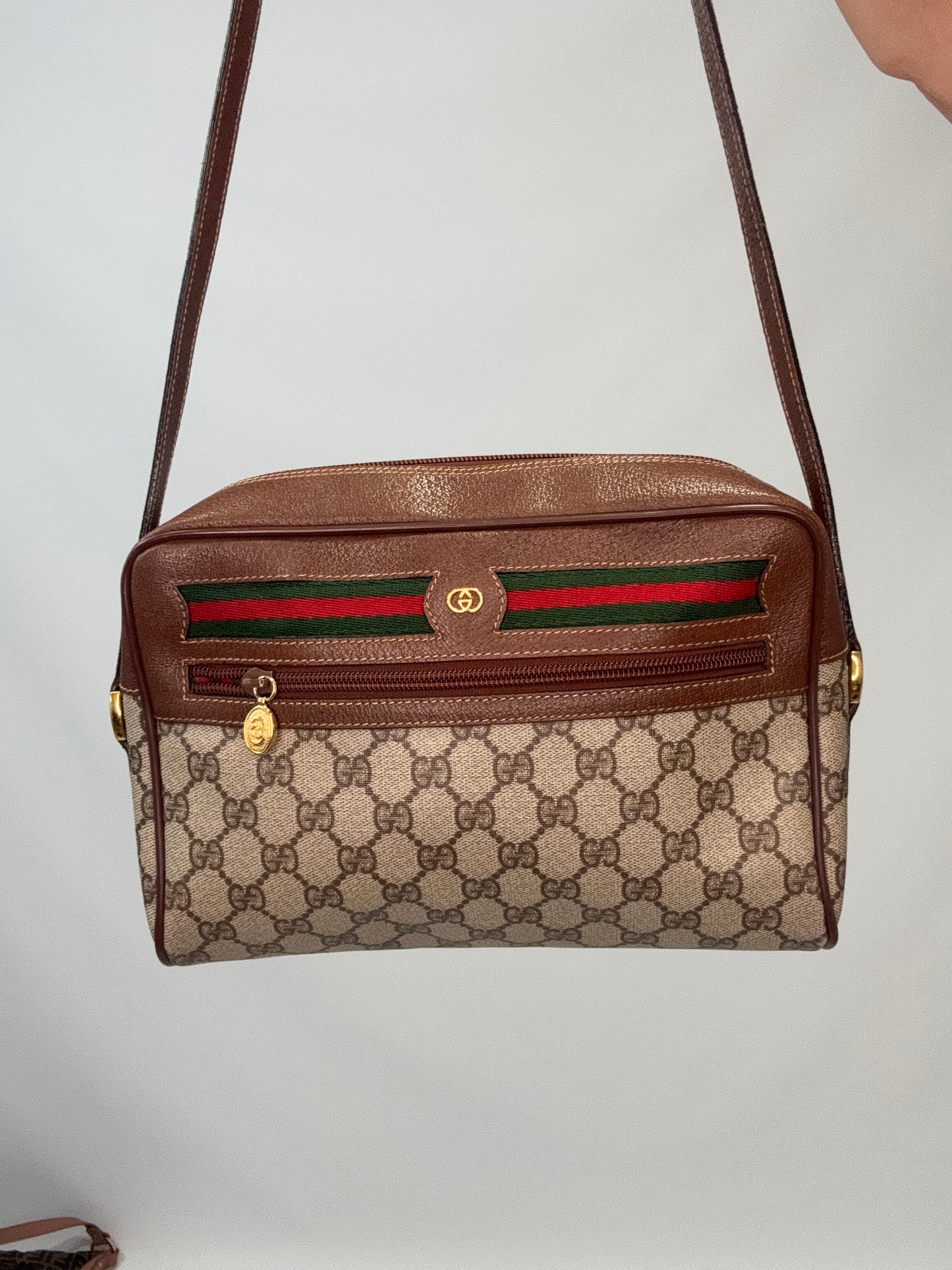 Gucci Sherry Line Supreme Crossbody- Vintage Brown