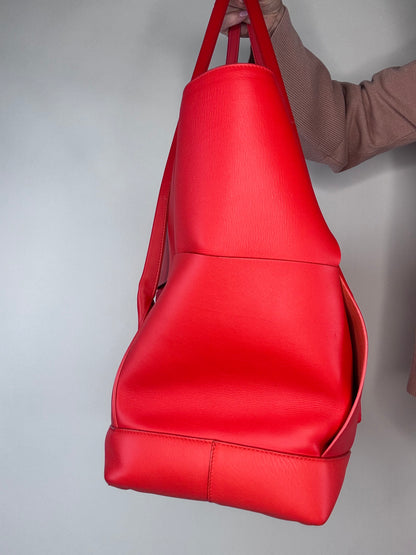 Bottega Veneta Maxi Arco Bag