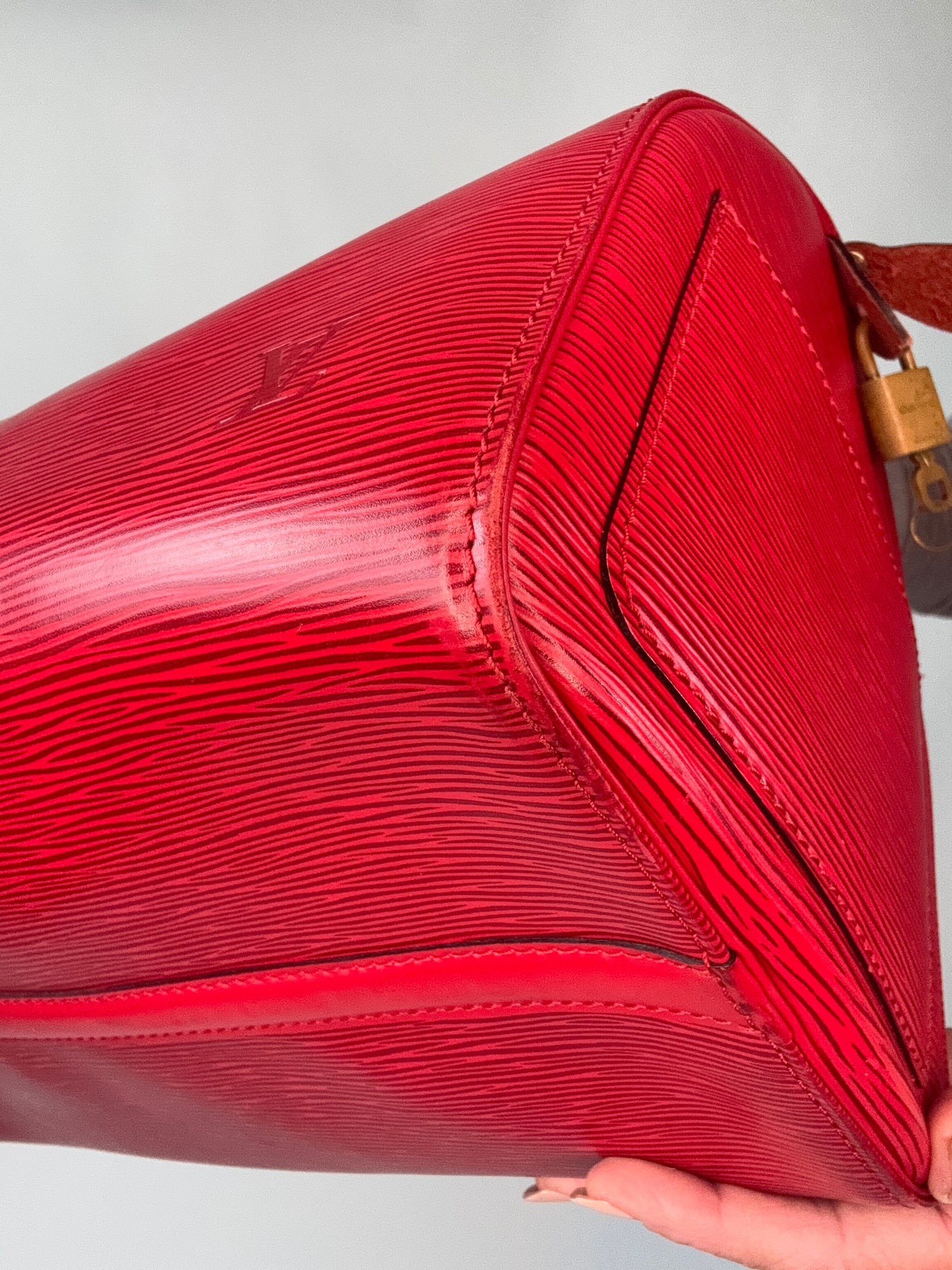 Louis Vuitton Vintage Epi Red Speedy 30