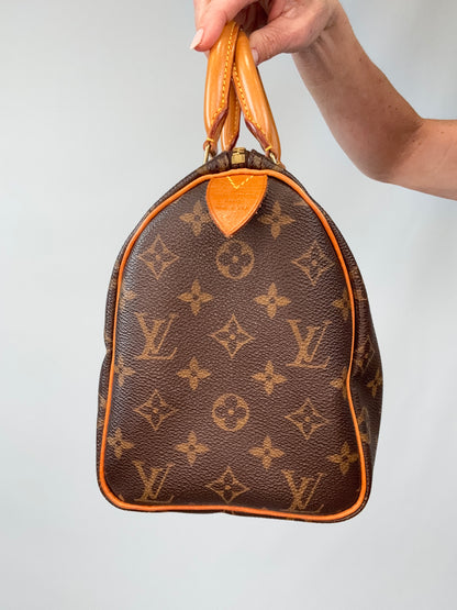Louis Vuitton Vintage Speedy 25 Monogram
