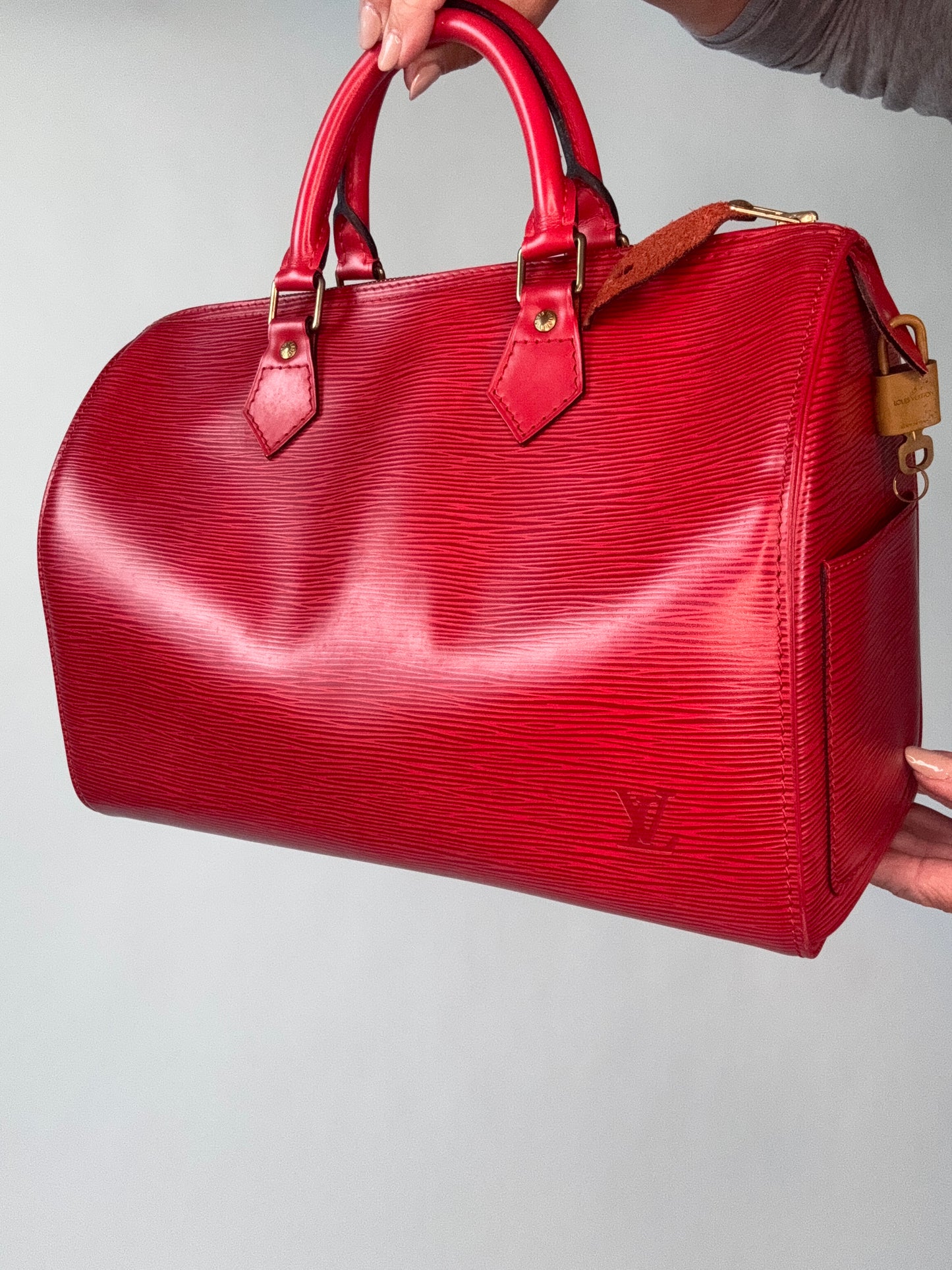 Louis Vuitton Vintage Epi Red Speedy 30