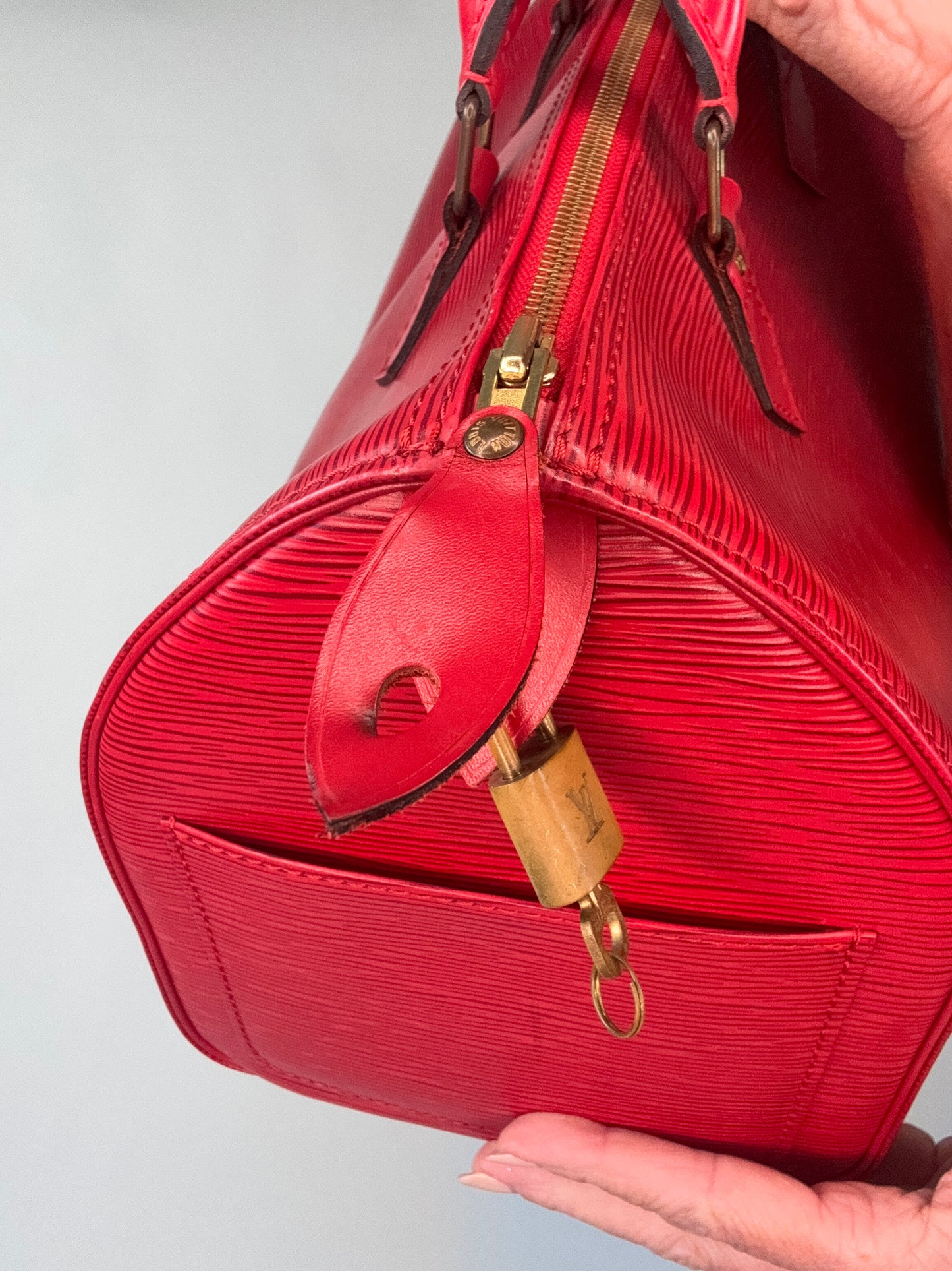 Louis Vuitton Vintage Epi Red Speedy 30