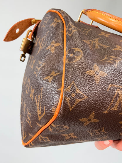 Louis Vuitton Vintage Speedy 25 Monogram