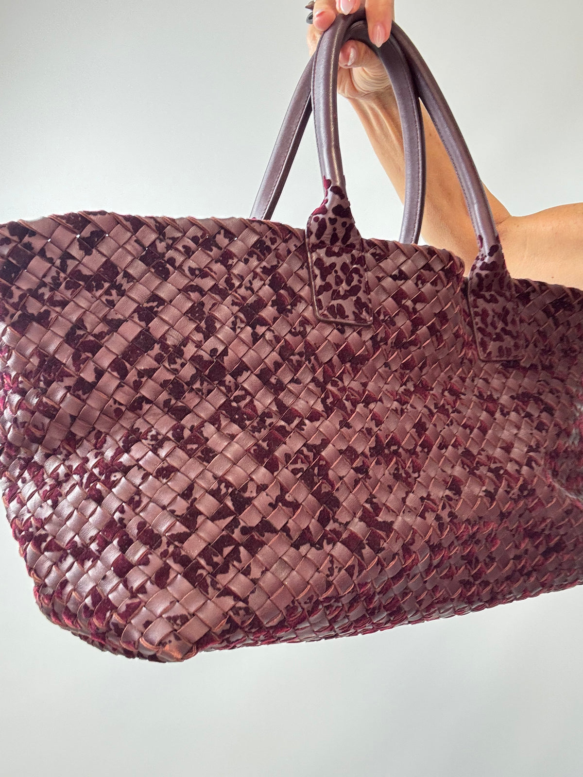 Bottega Veneta Cabat MM Intrecciato Leather & Velvet Tote — Burgundy