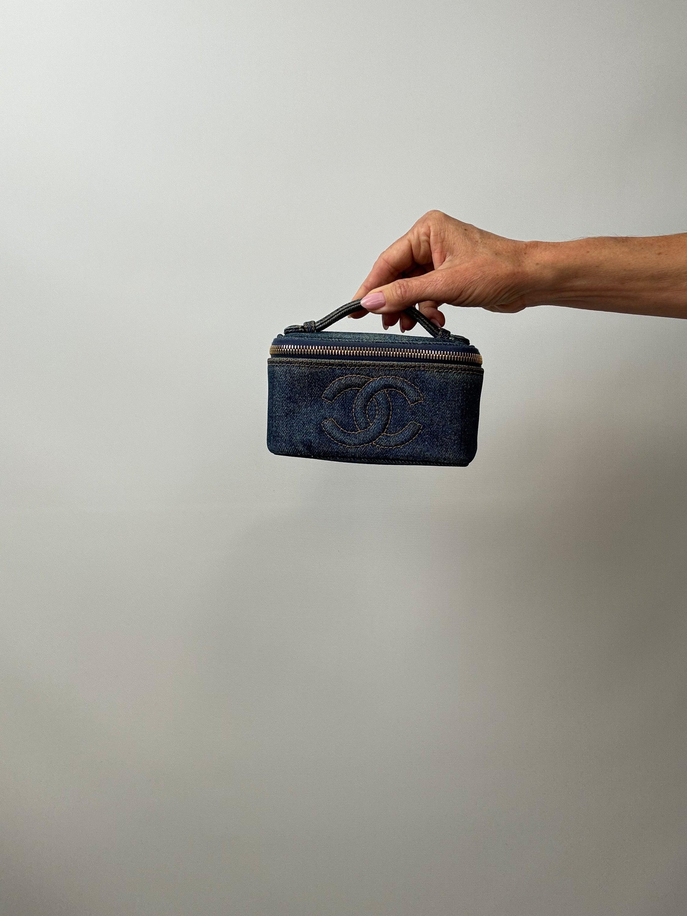 Chanel Blue Denim Vintage Mini Bag – thestilstyle