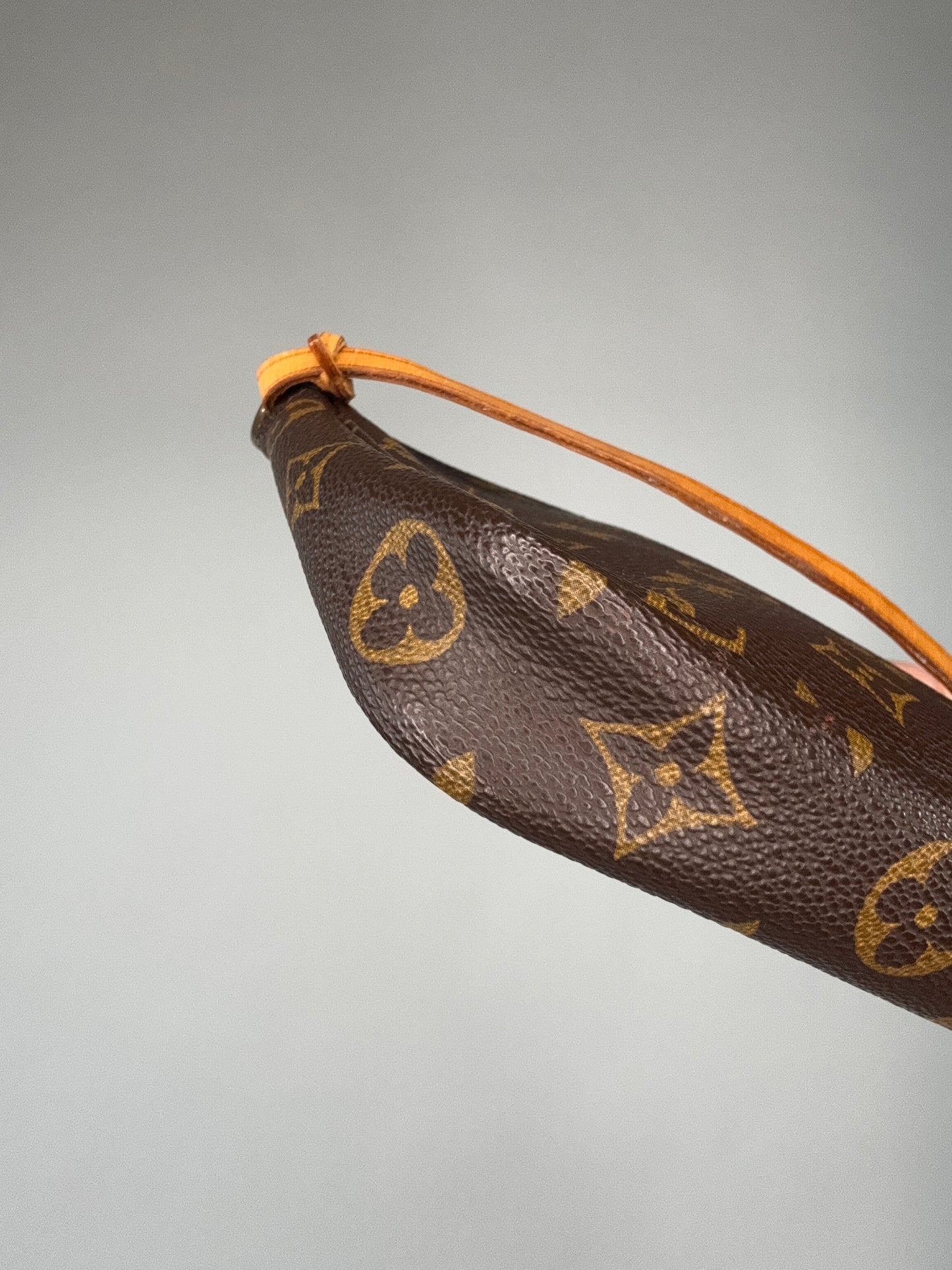 Louis Vuitton Vintage Monogram Pochette