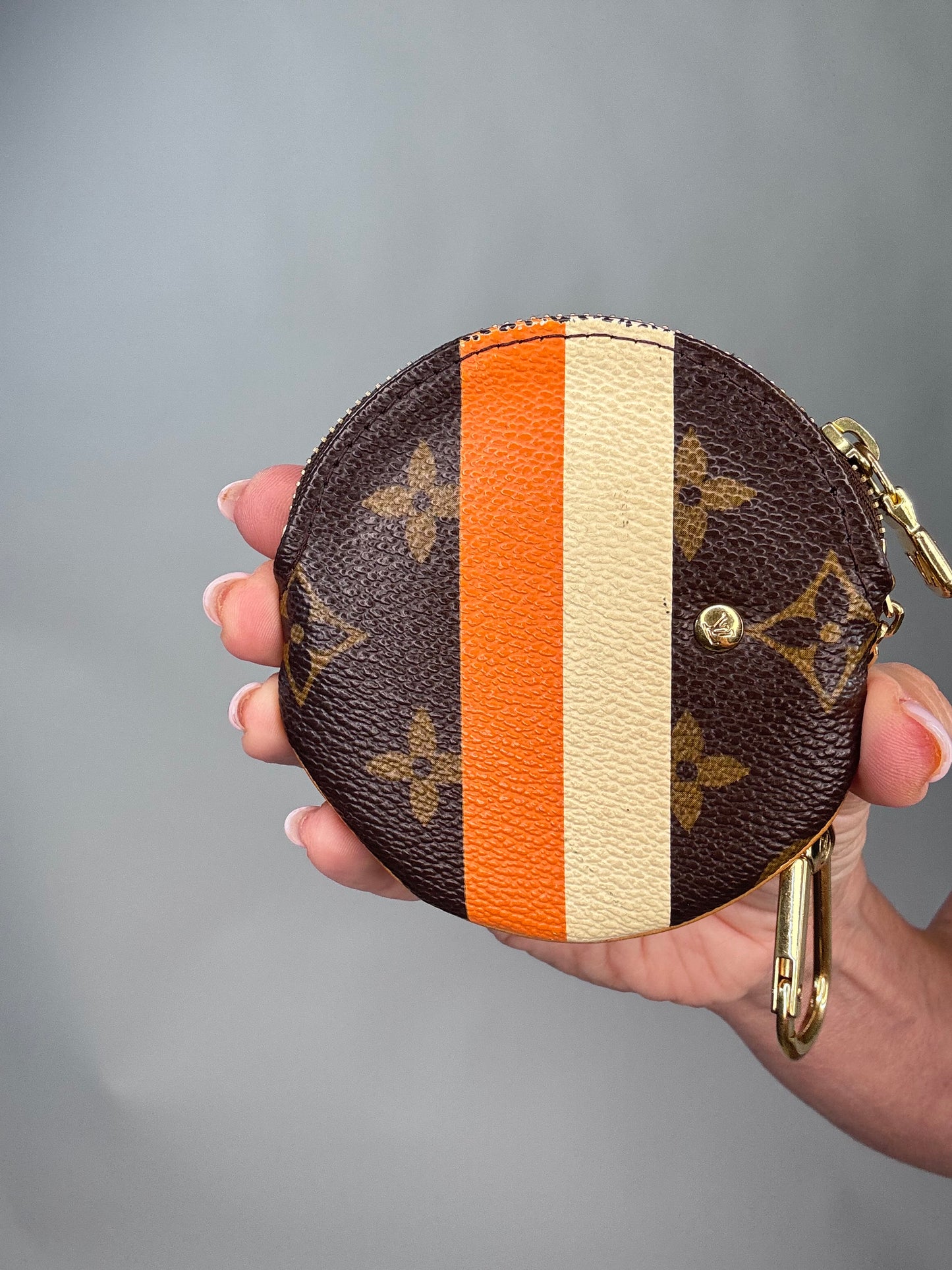 Louis Vuitton Vintage Groom Round Coin Key Pouch