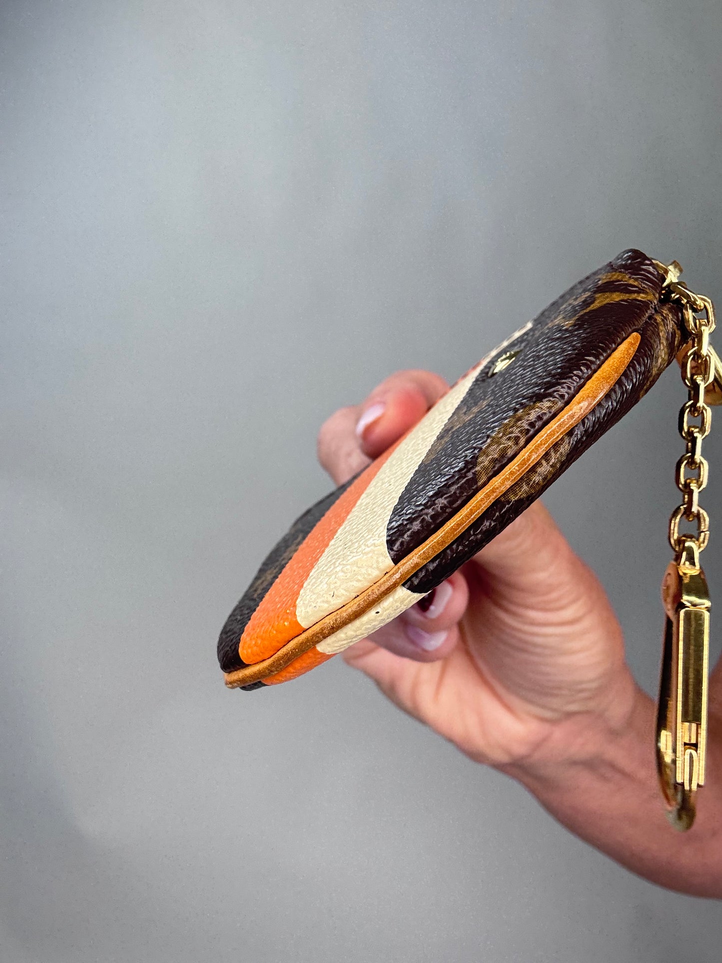 Louis Vuitton Vintage Groom Round Coin Key Pouch